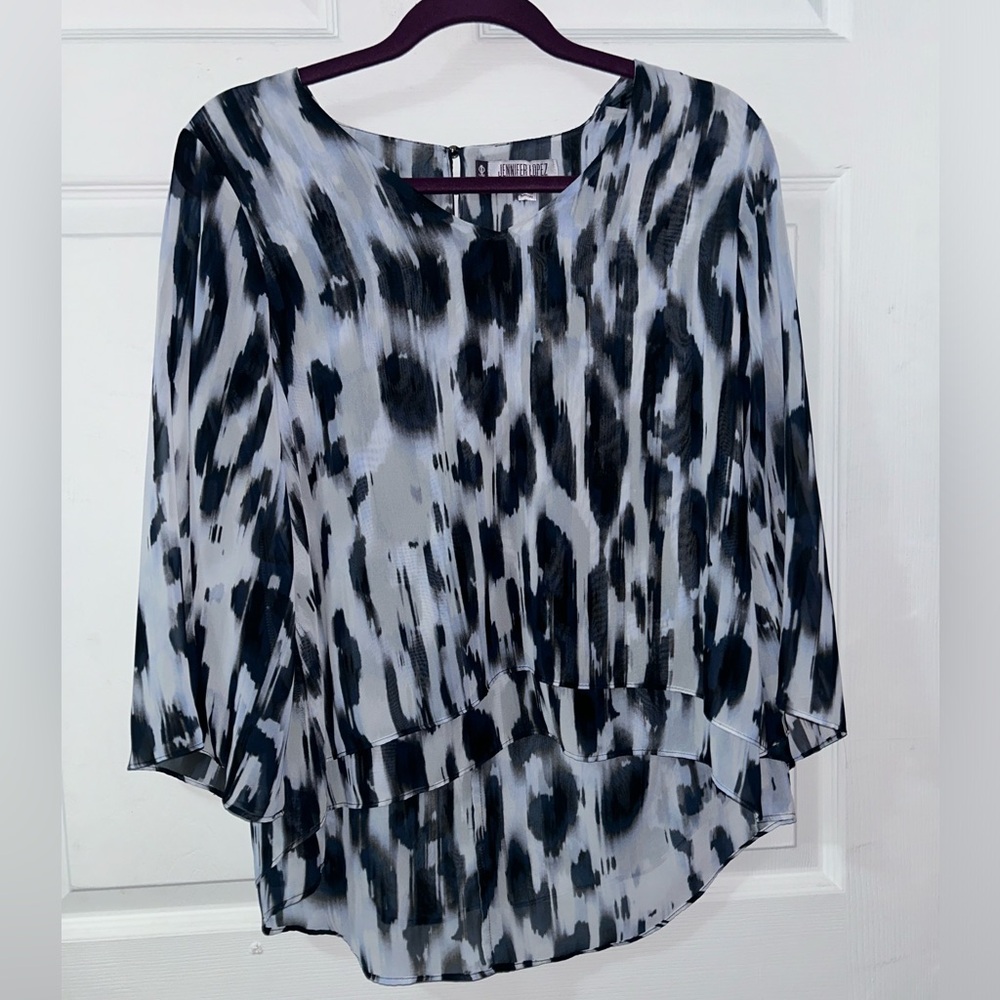 BRAND NEW Jennifer Lopez Blue Asymmetrical Relaxed Blouse
